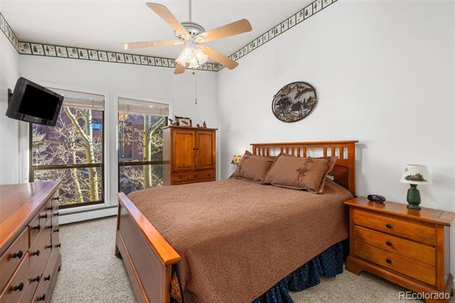 176 E La Bonte Street Unit: 302