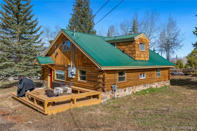 316 Hummingbird Circle