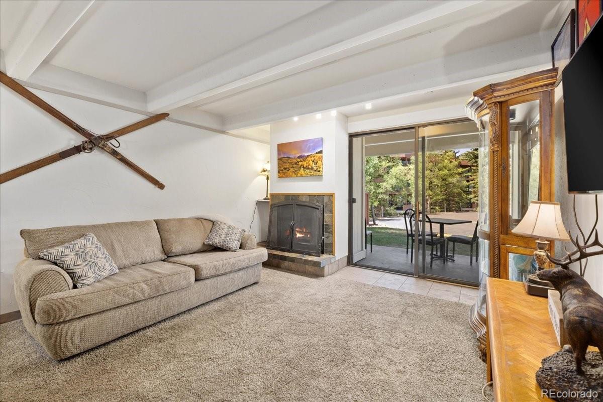 220 E La Bonte Street Unit: 130