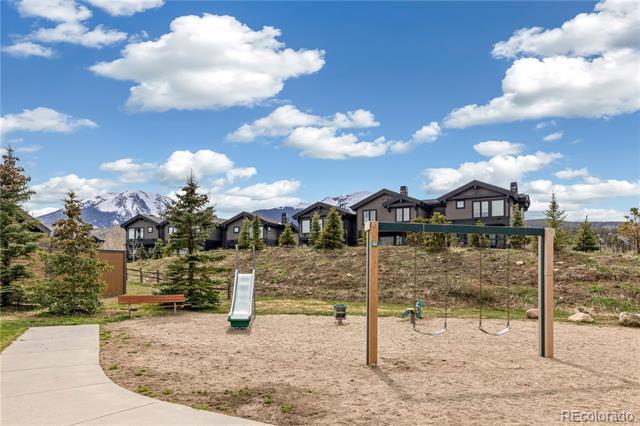 126 Robin Drive Unit: 126