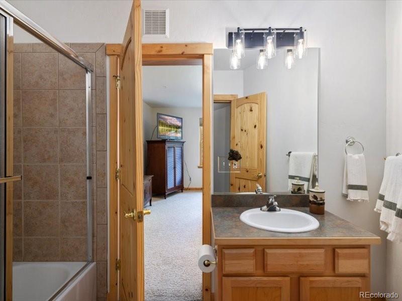 337 Streamside Lane Unit: 103