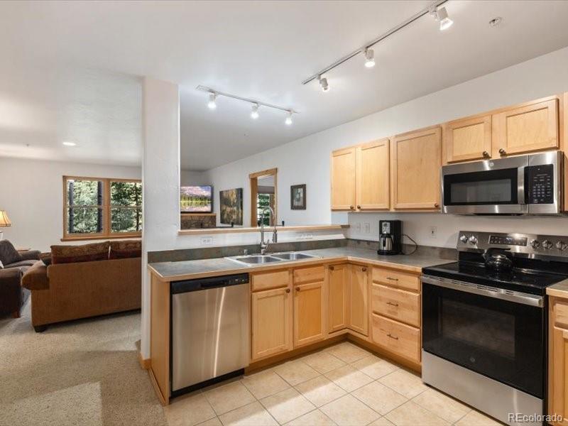 337 Streamside Lane Unit: 103