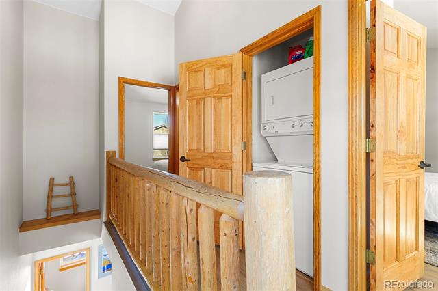 110 Mountain Vista Lane