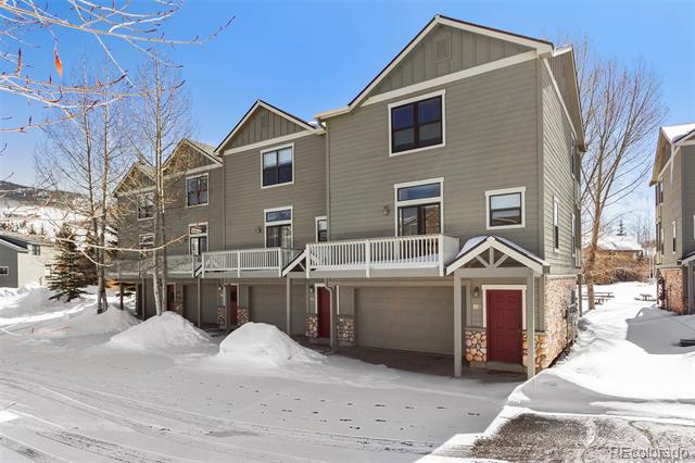 110 Mountain Vista Lane