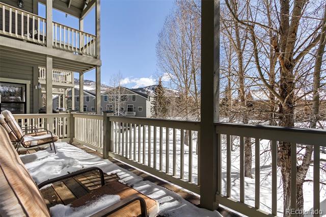 110 Mountain Vista Lane