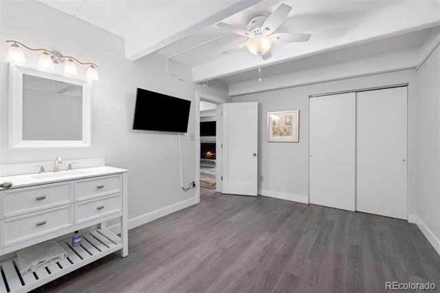 220 E La Bonte Street Unit: 226-228