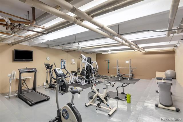 220 E La Bonte Street Unit: 226-228