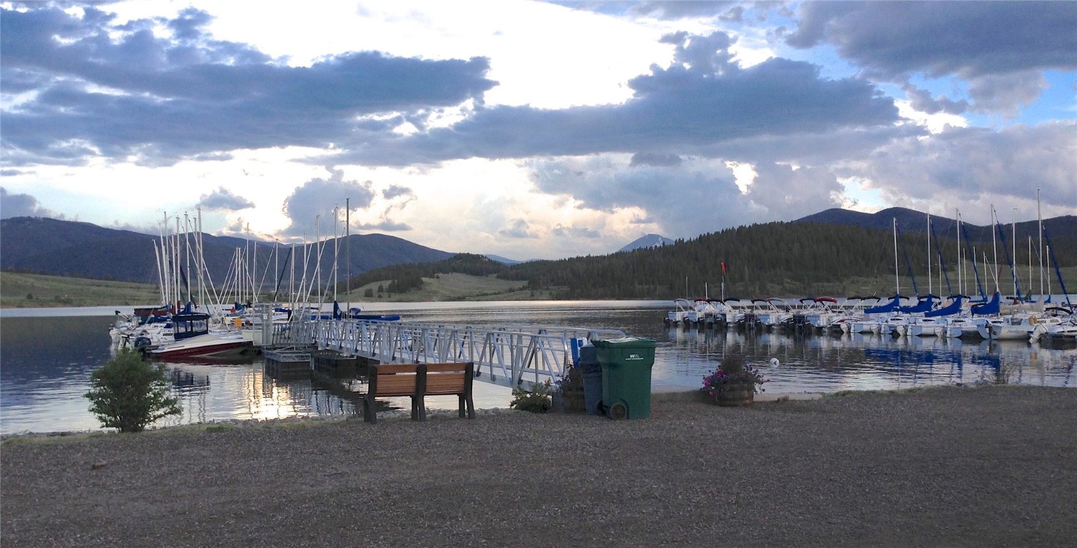 220 E La Bonte STREET 115