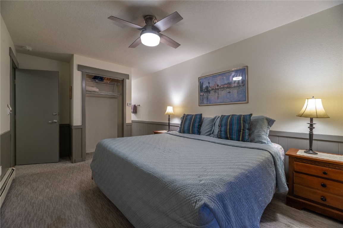 176 E La Bonte STREET 104