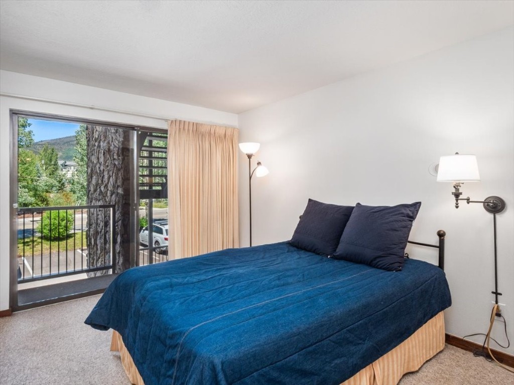 160 E La Bonte STREET 203