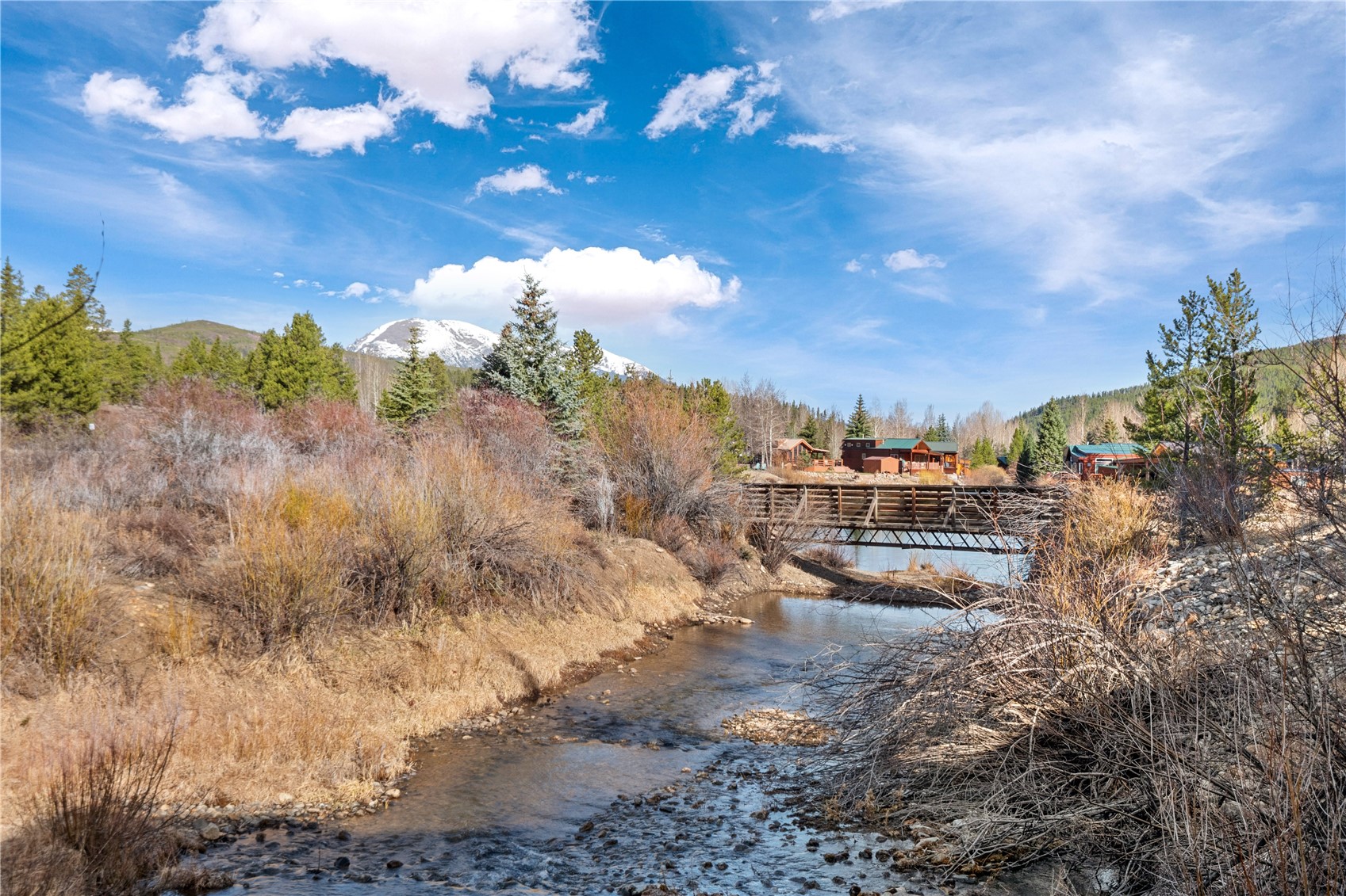 73 Pelican CIRCLE 705