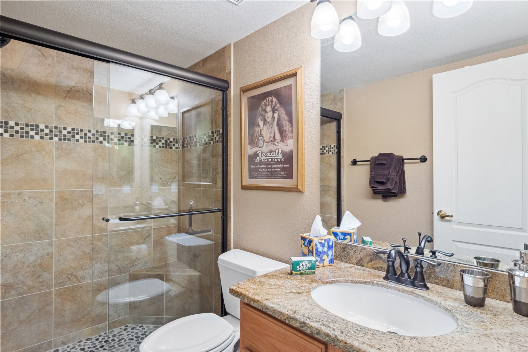 73 Pelican CIRCLE 705