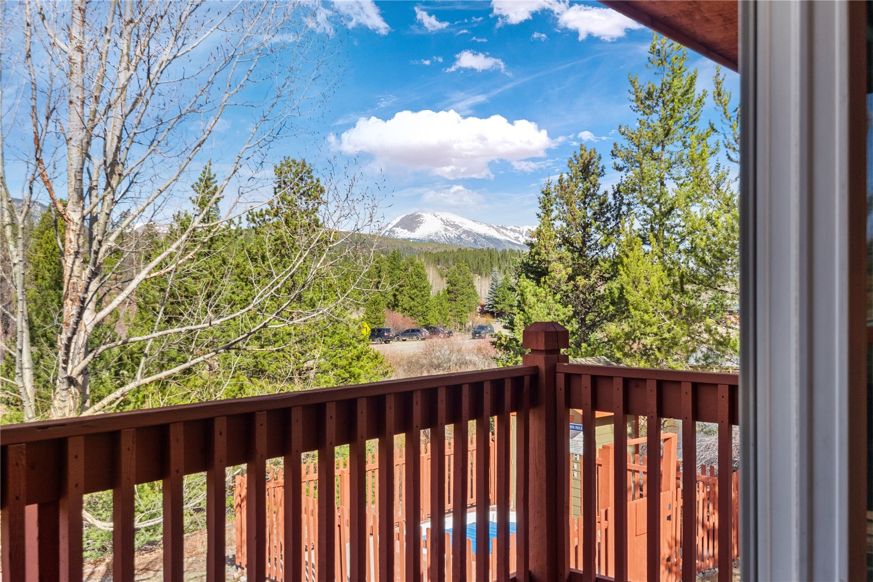 73 Pelican CIRCLE 705
