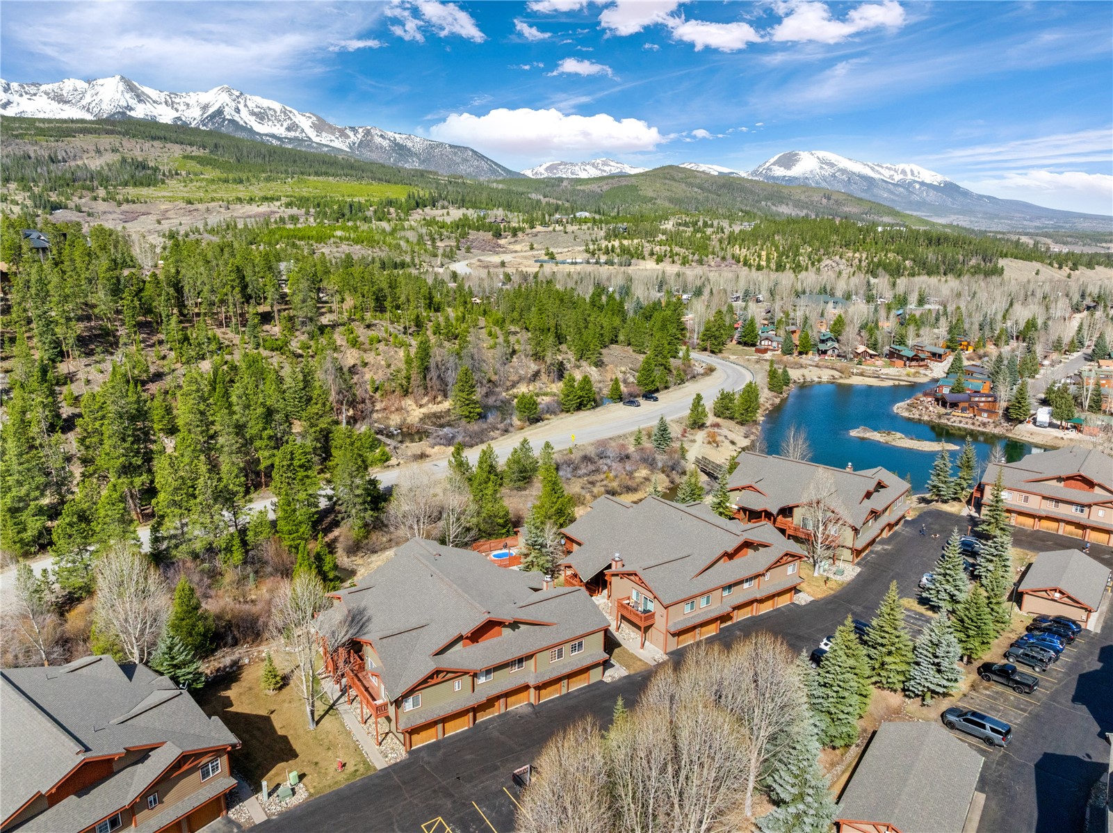 73 Pelican CIRCLE 705