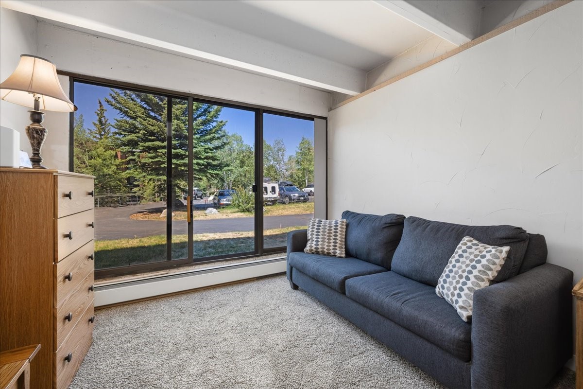 220 E La Bonte STREET 130