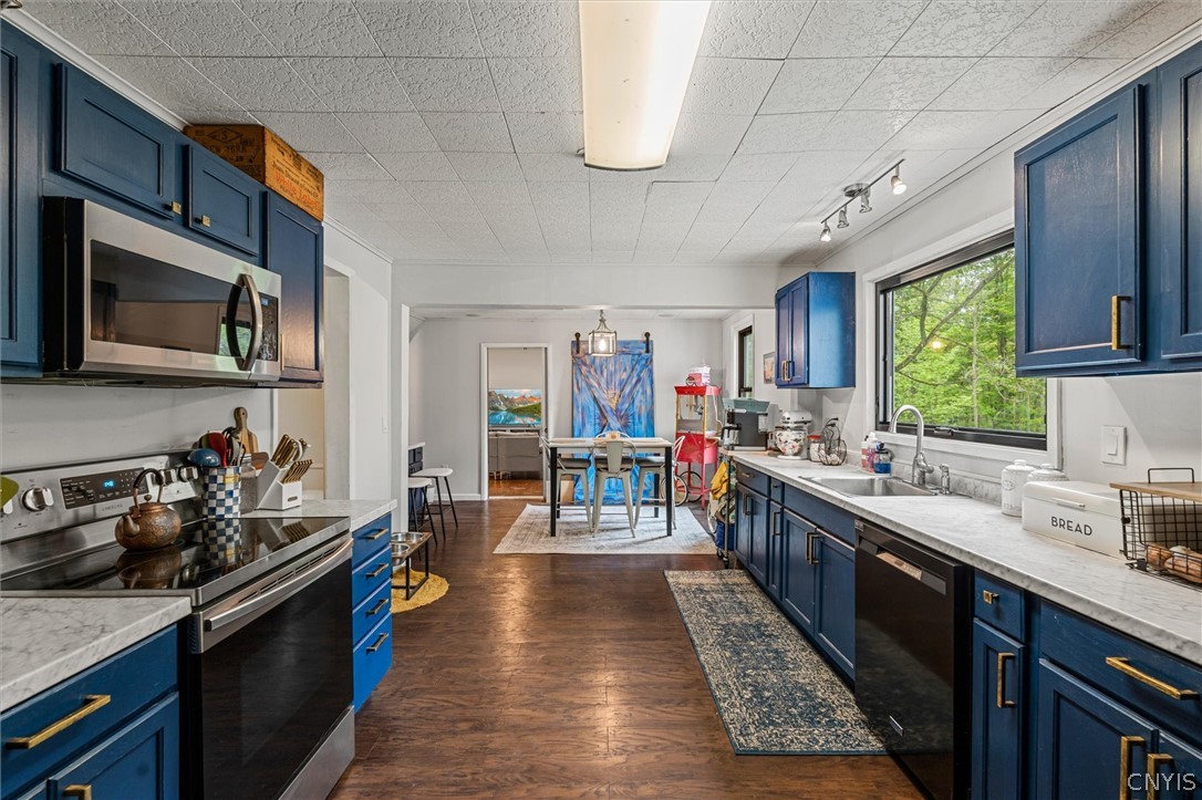 775 Chestnut Ridge Road