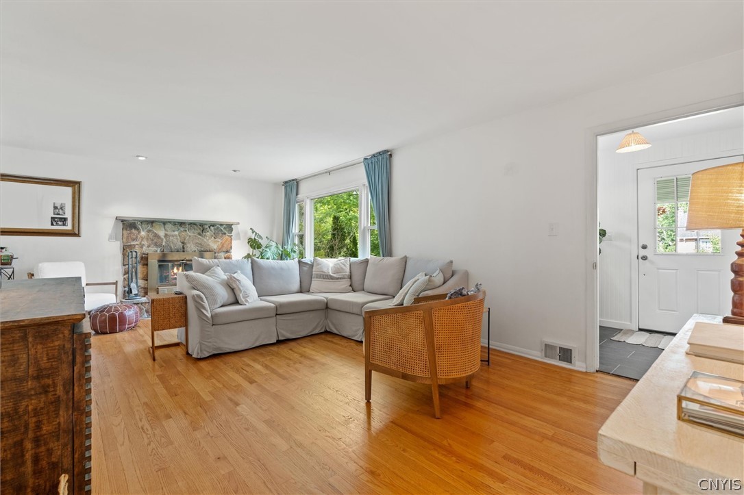 141 Edgehill Road