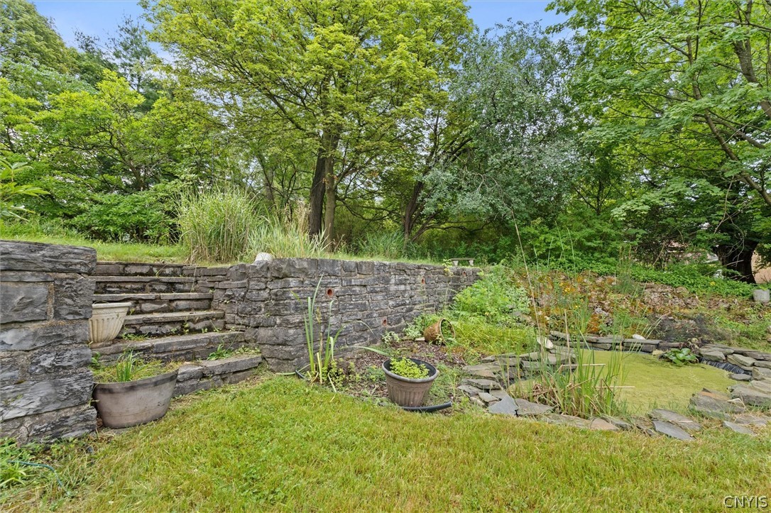 141 Edgehill Road
