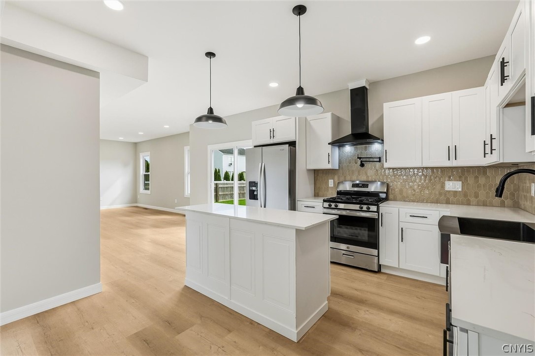 8252 Dampier Circle