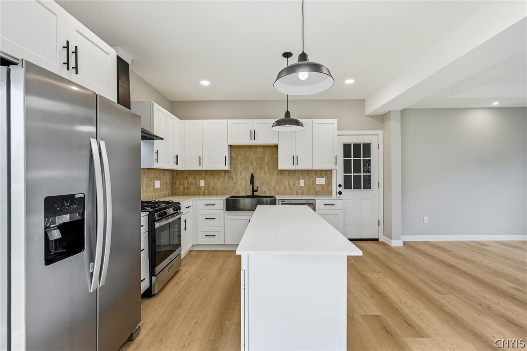 8252 Dampier Circle