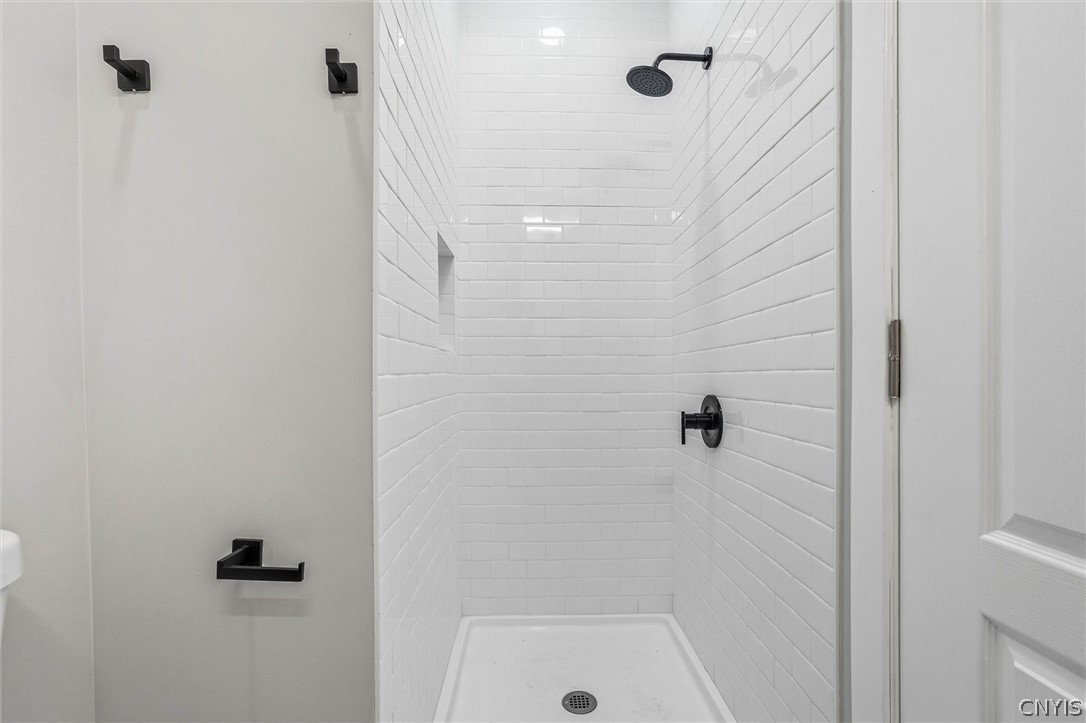 8252 Dampier Circle