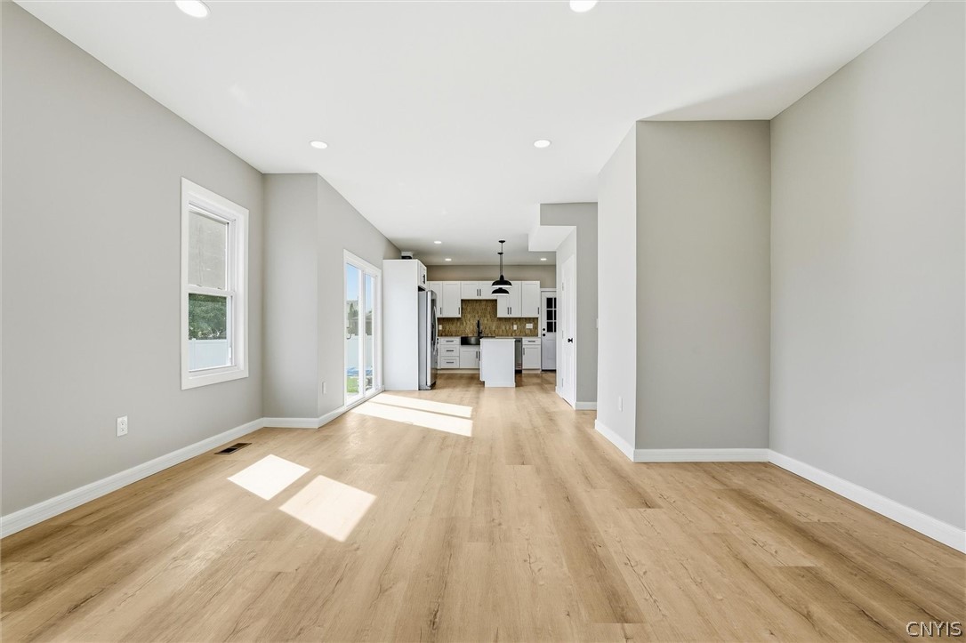 8252 Dampier Circle