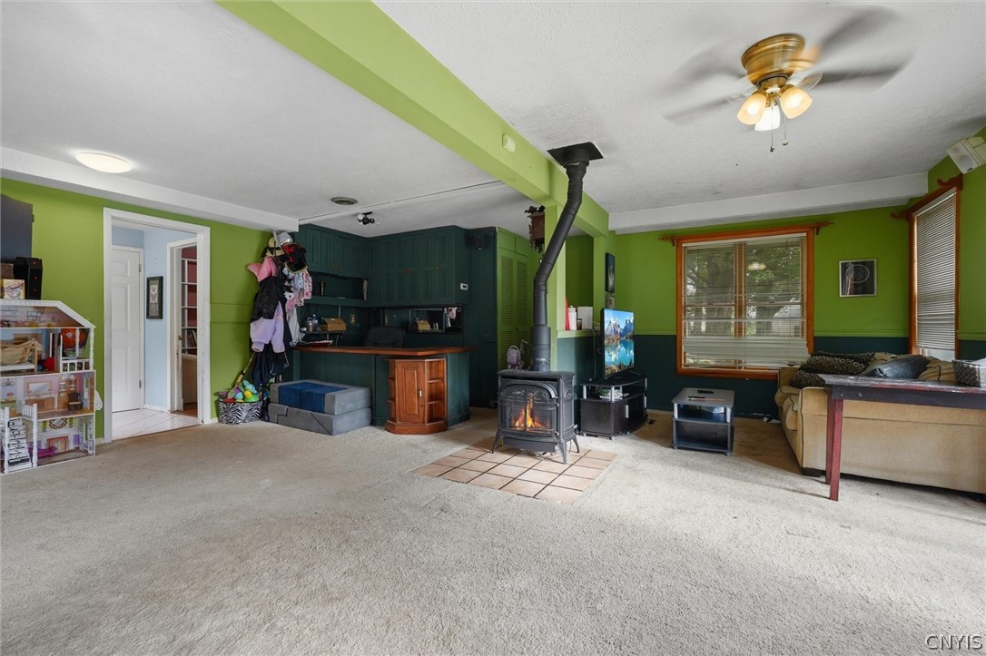 214 Wells Avenue West