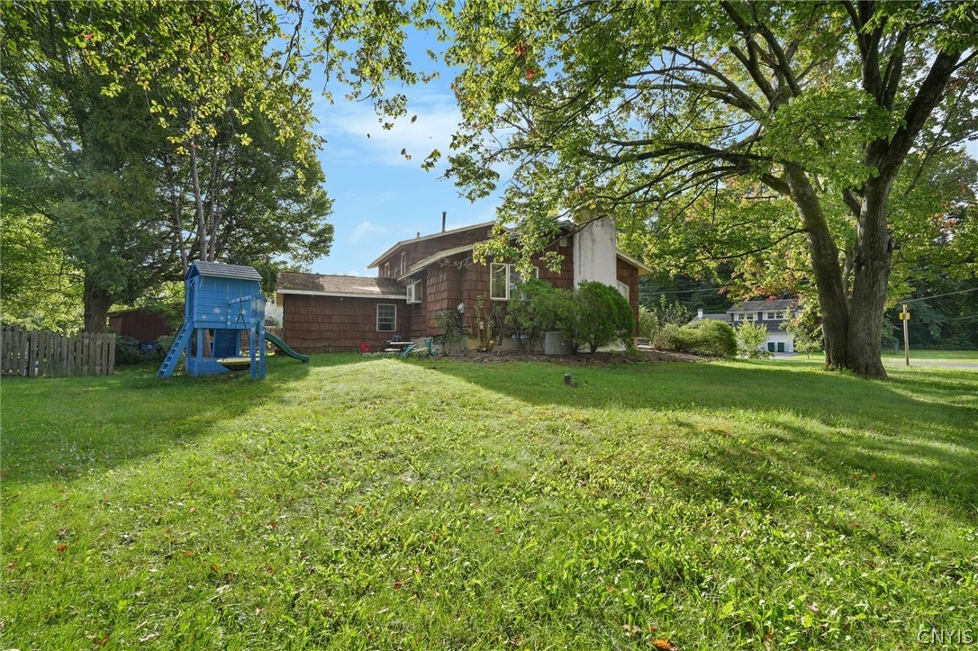 214 Wells Avenue West