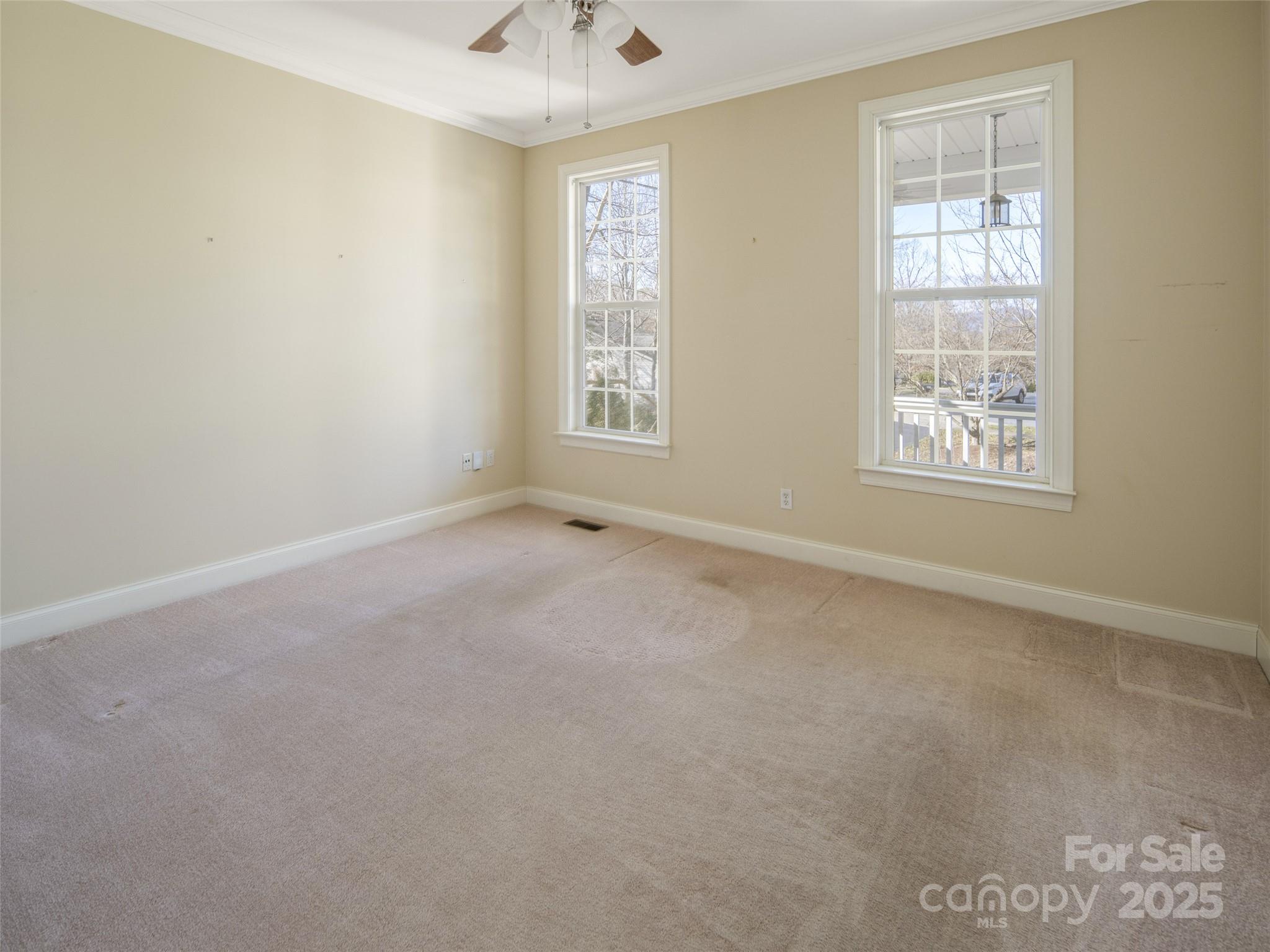 135 Harrop Dun Court