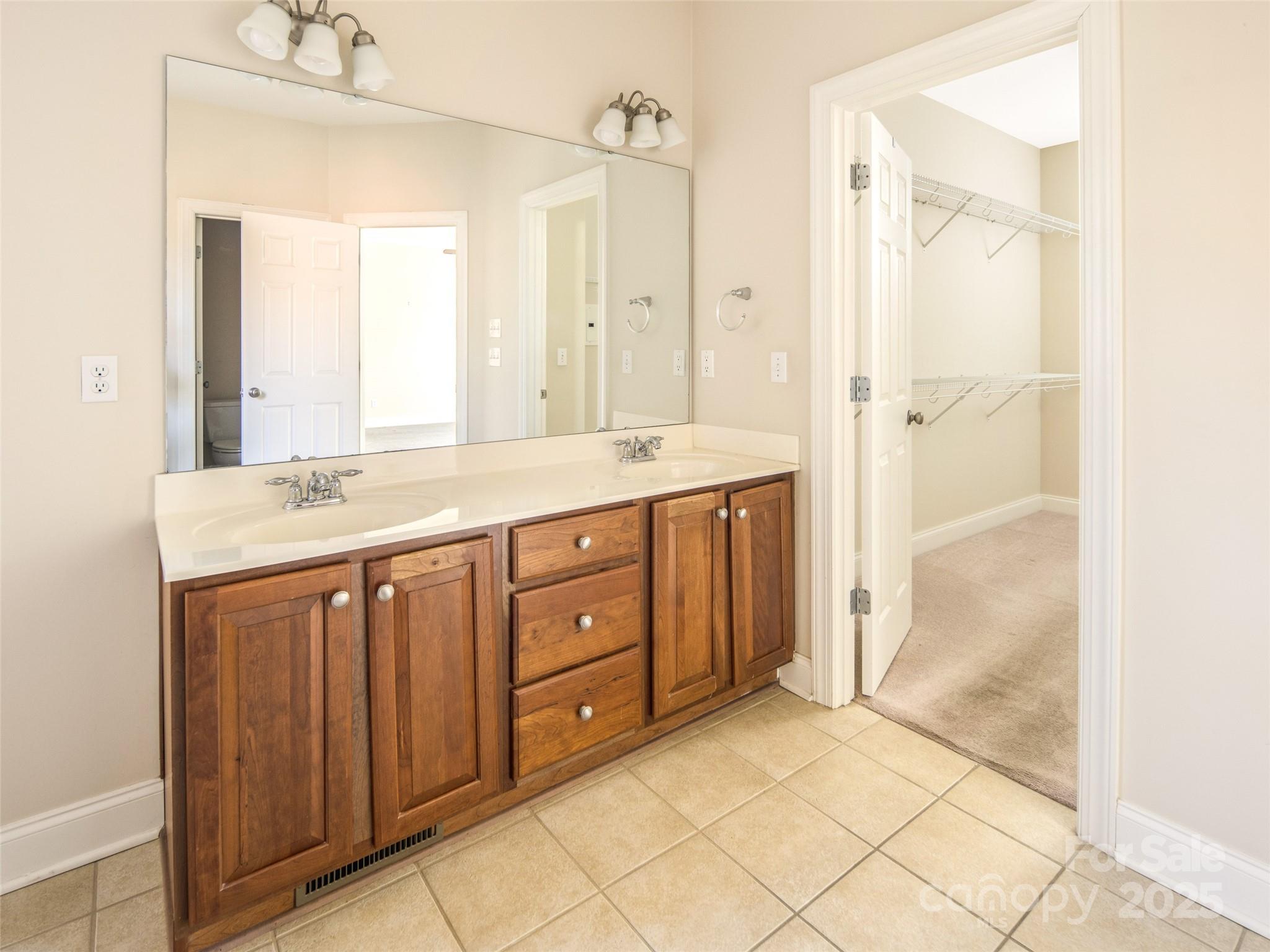 135 Harrop Dun Court