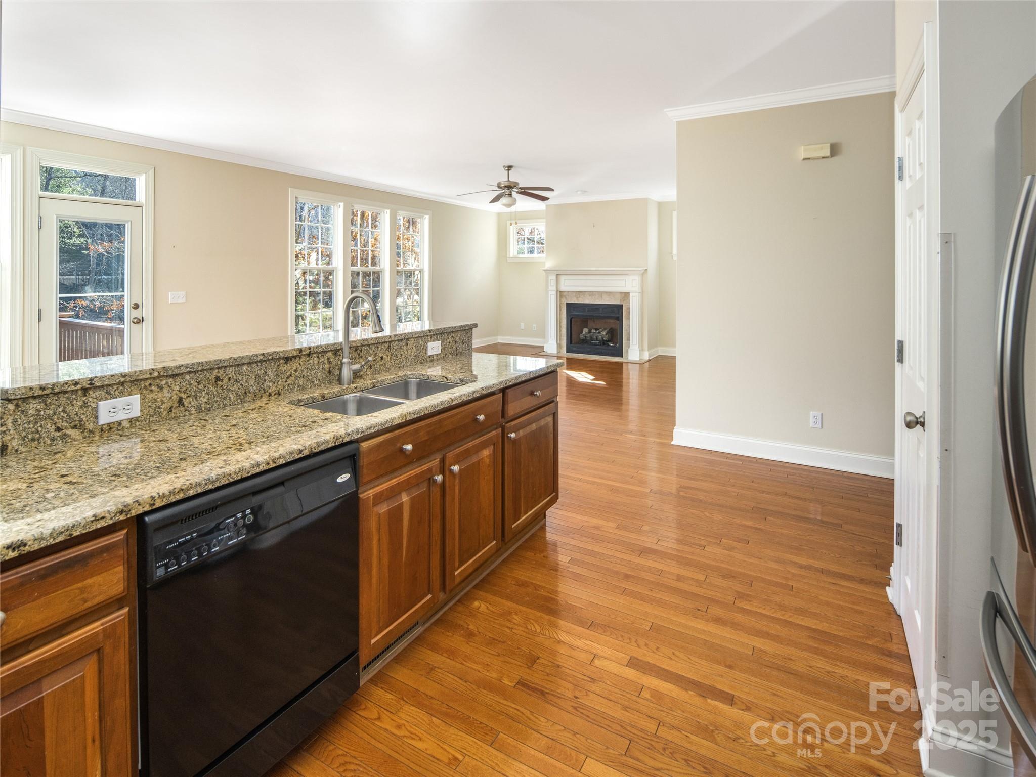 135 Harrop Dun Court