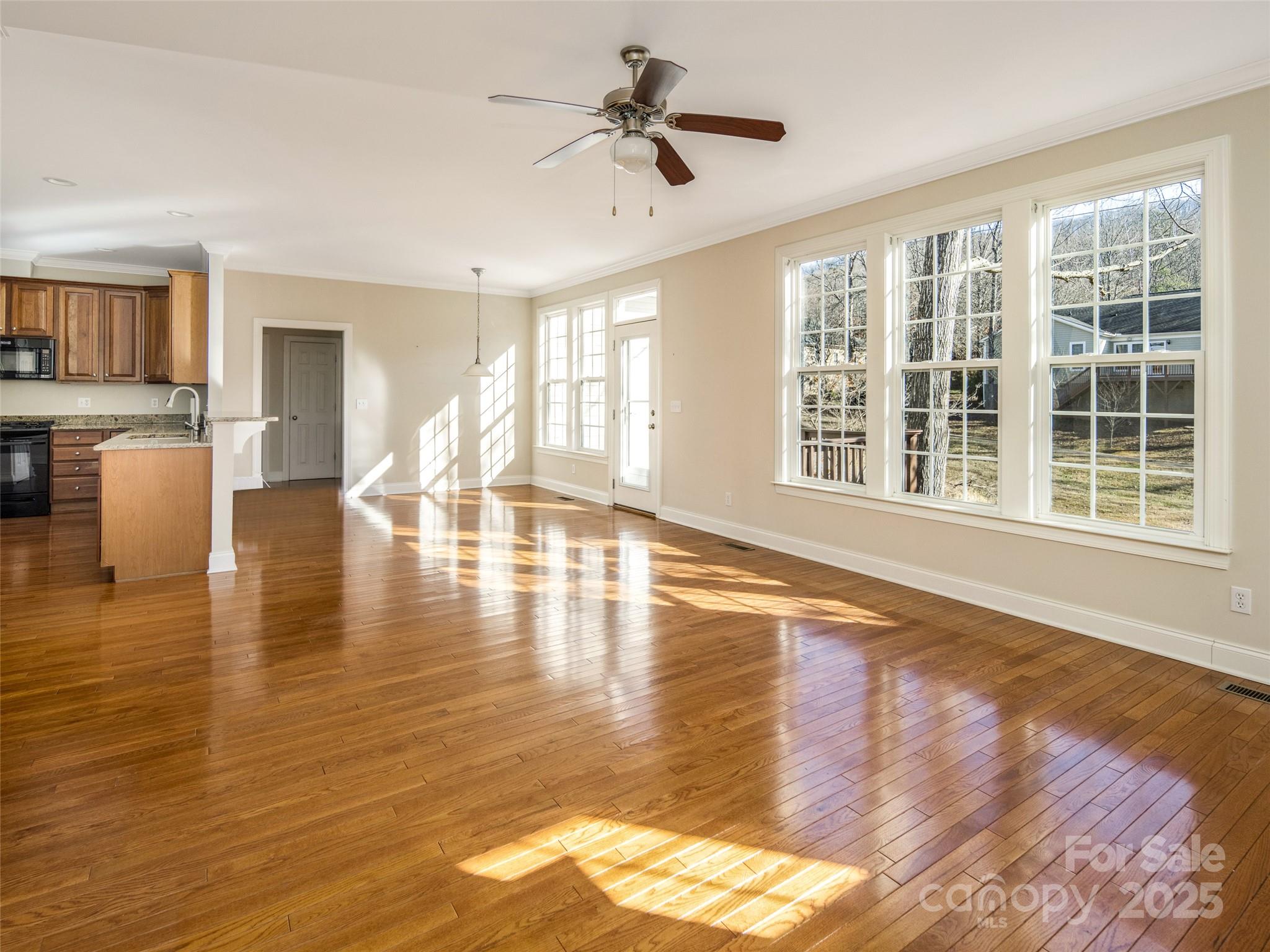 135 Harrop Dun Court