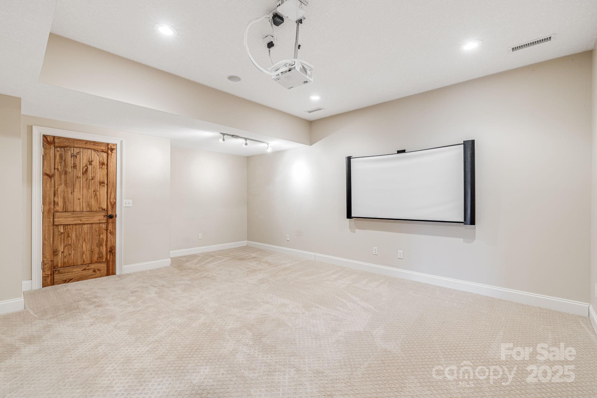 169 Stoneybrook Way