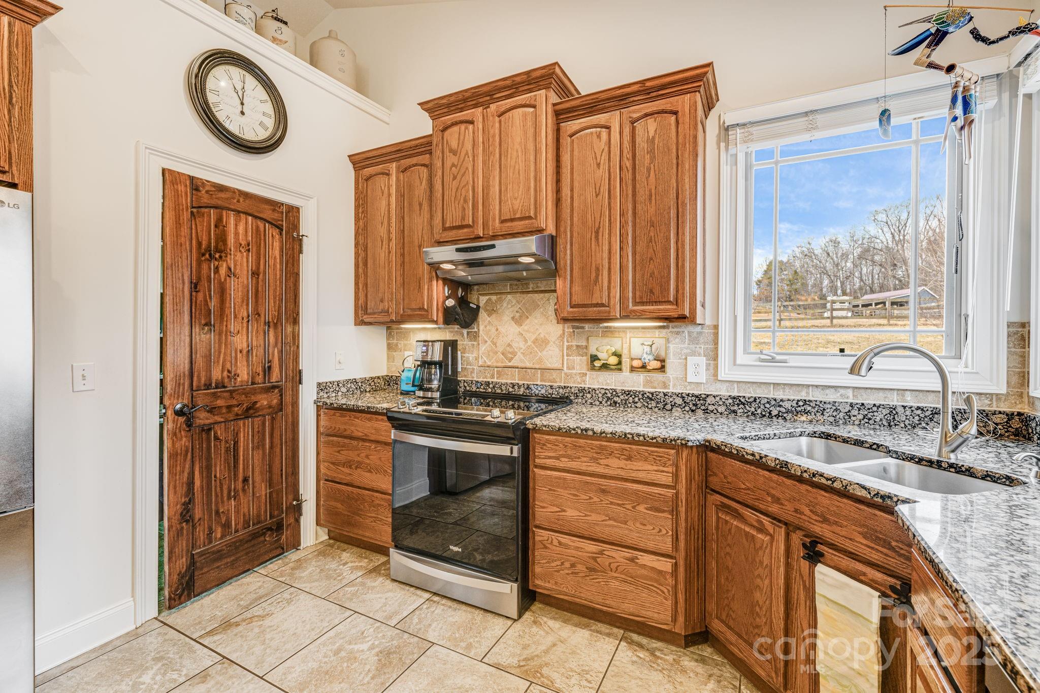 169 Stoneybrook Way