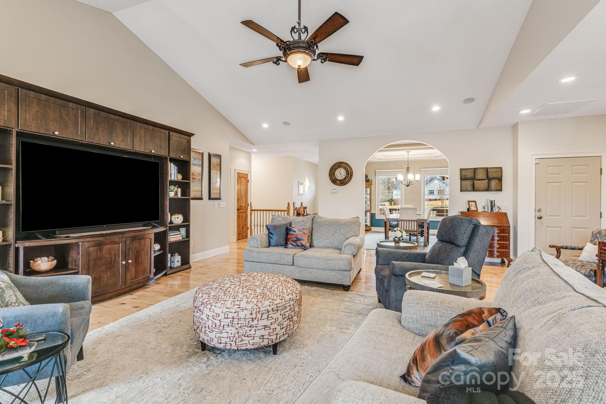 169 Stoneybrook Way