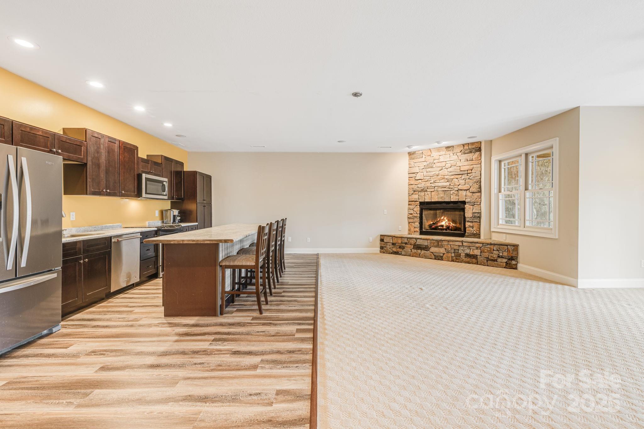 169 Stoneybrook Way