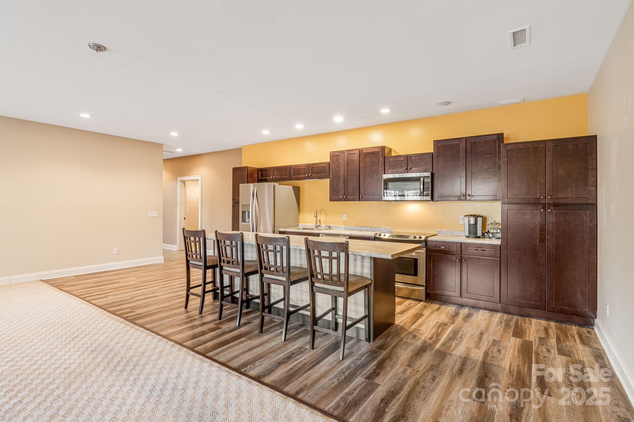 169 Stoneybrook Way