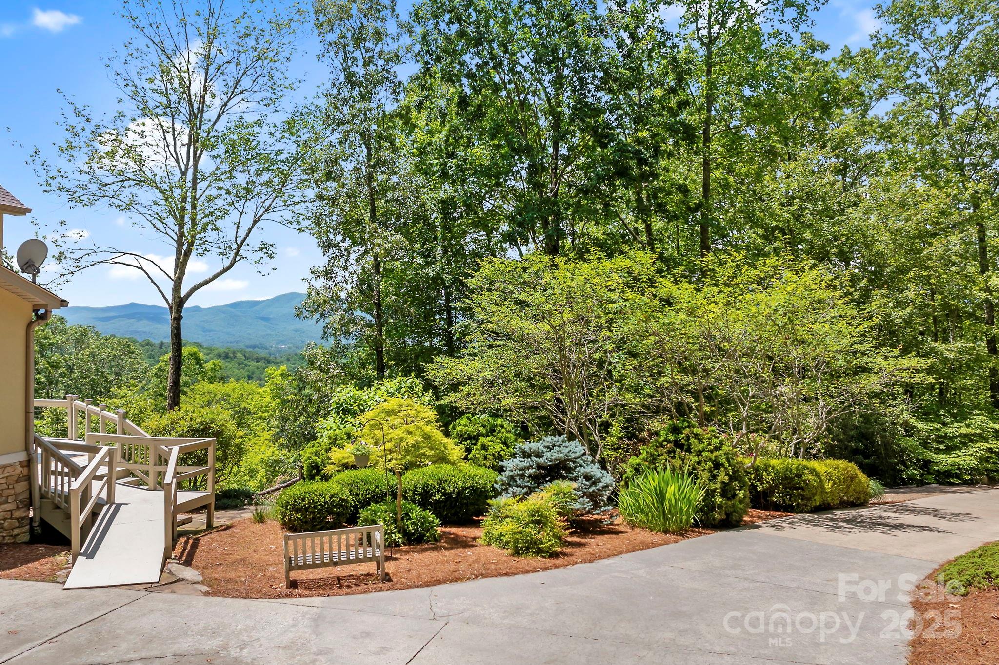 142 Paisley Lane