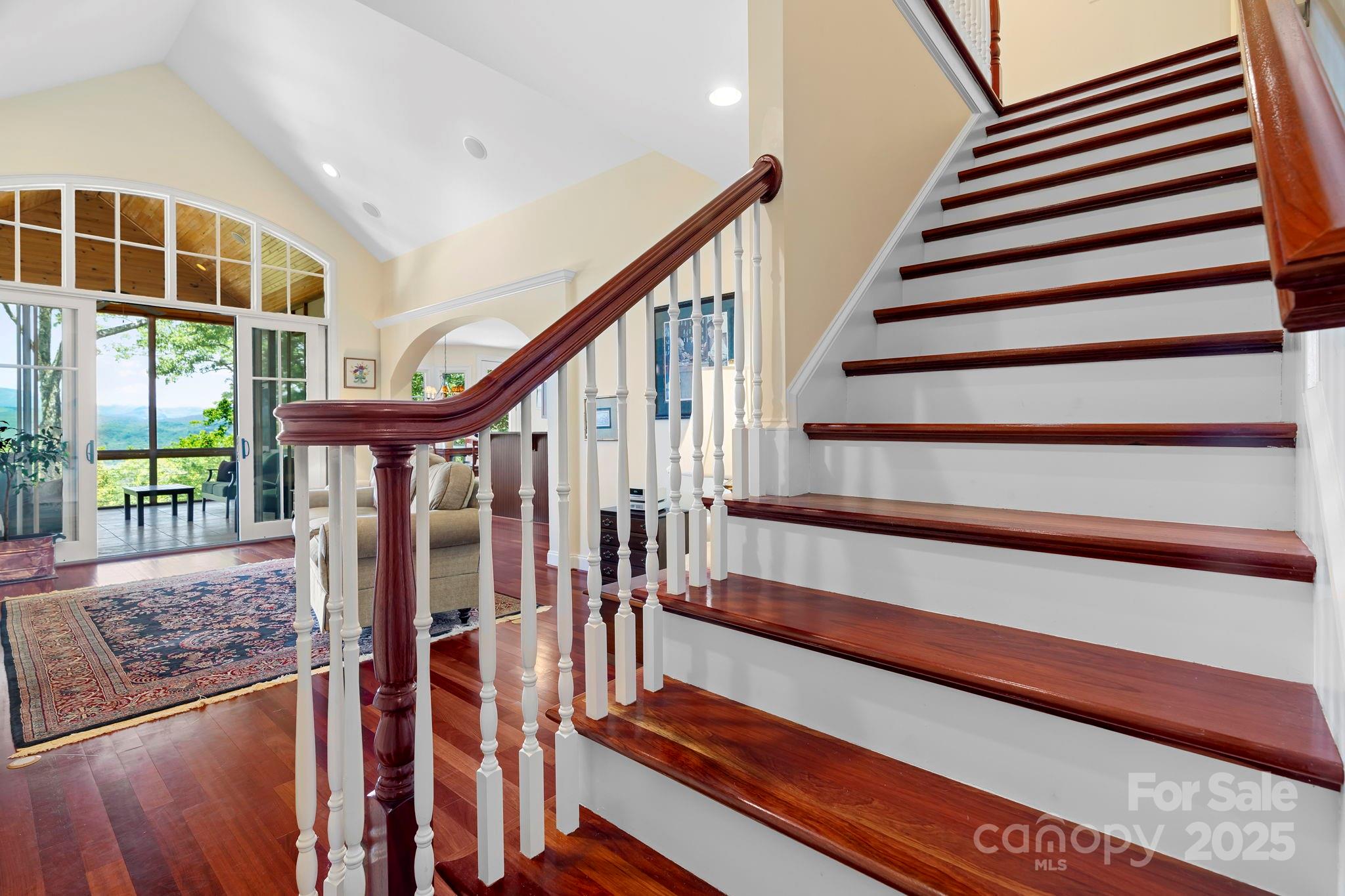 142 Paisley Lane