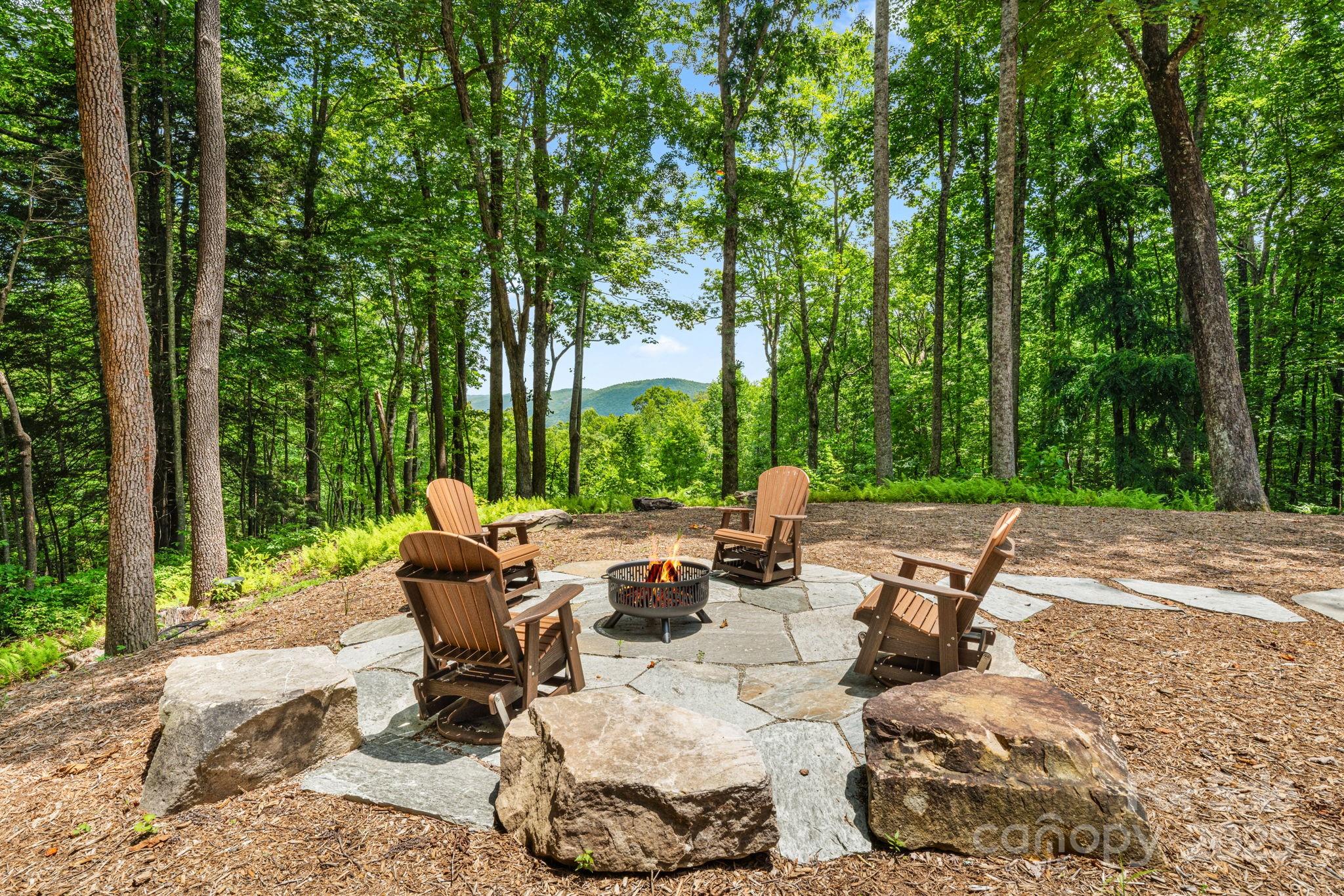 492 Henry Mountain Road