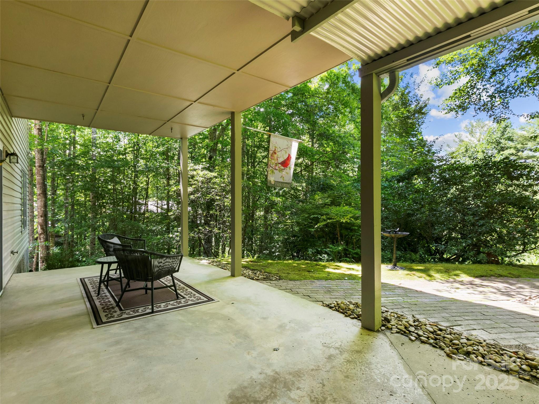 1820 Riverview Court