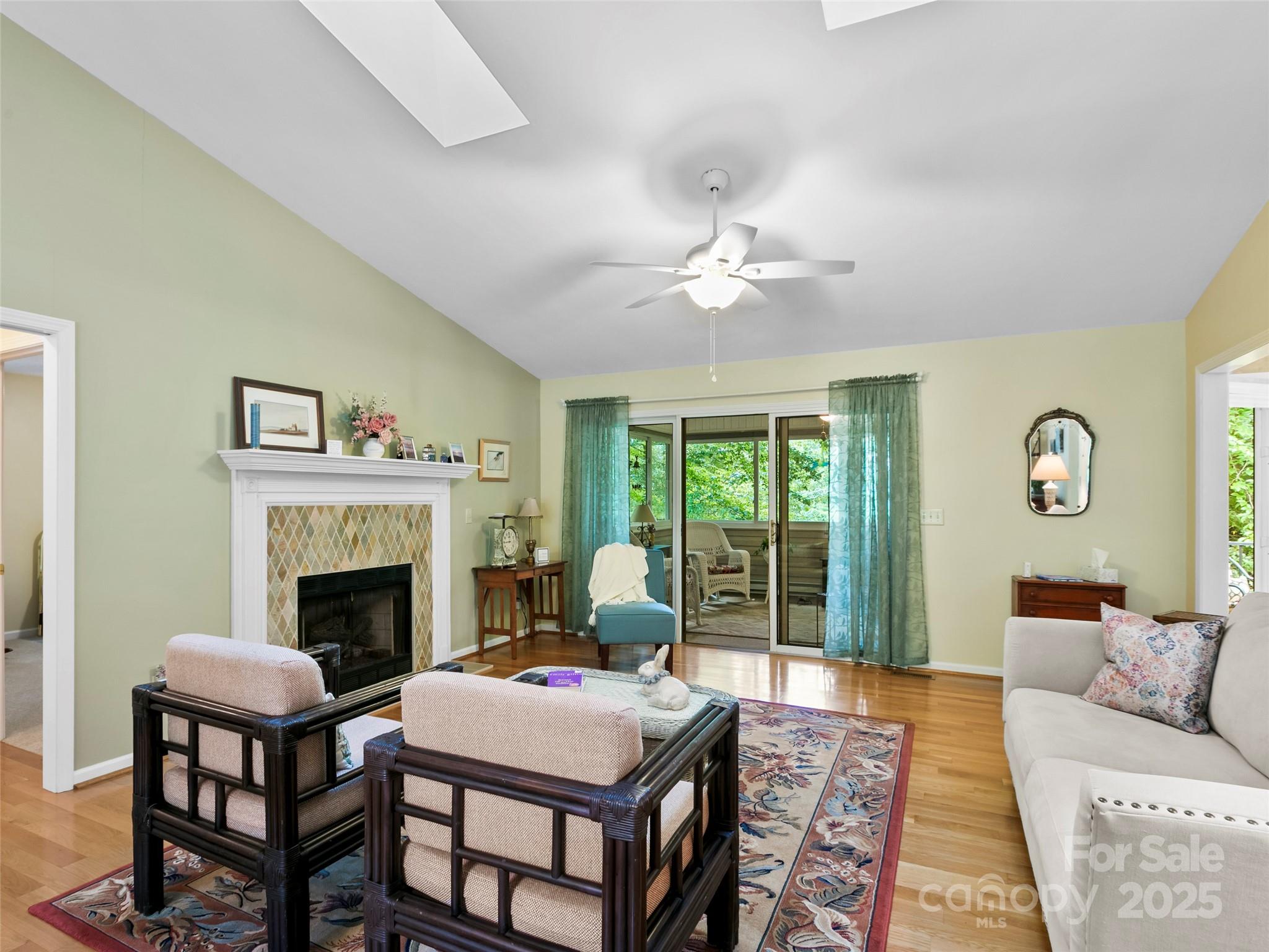 1820 Riverview Court