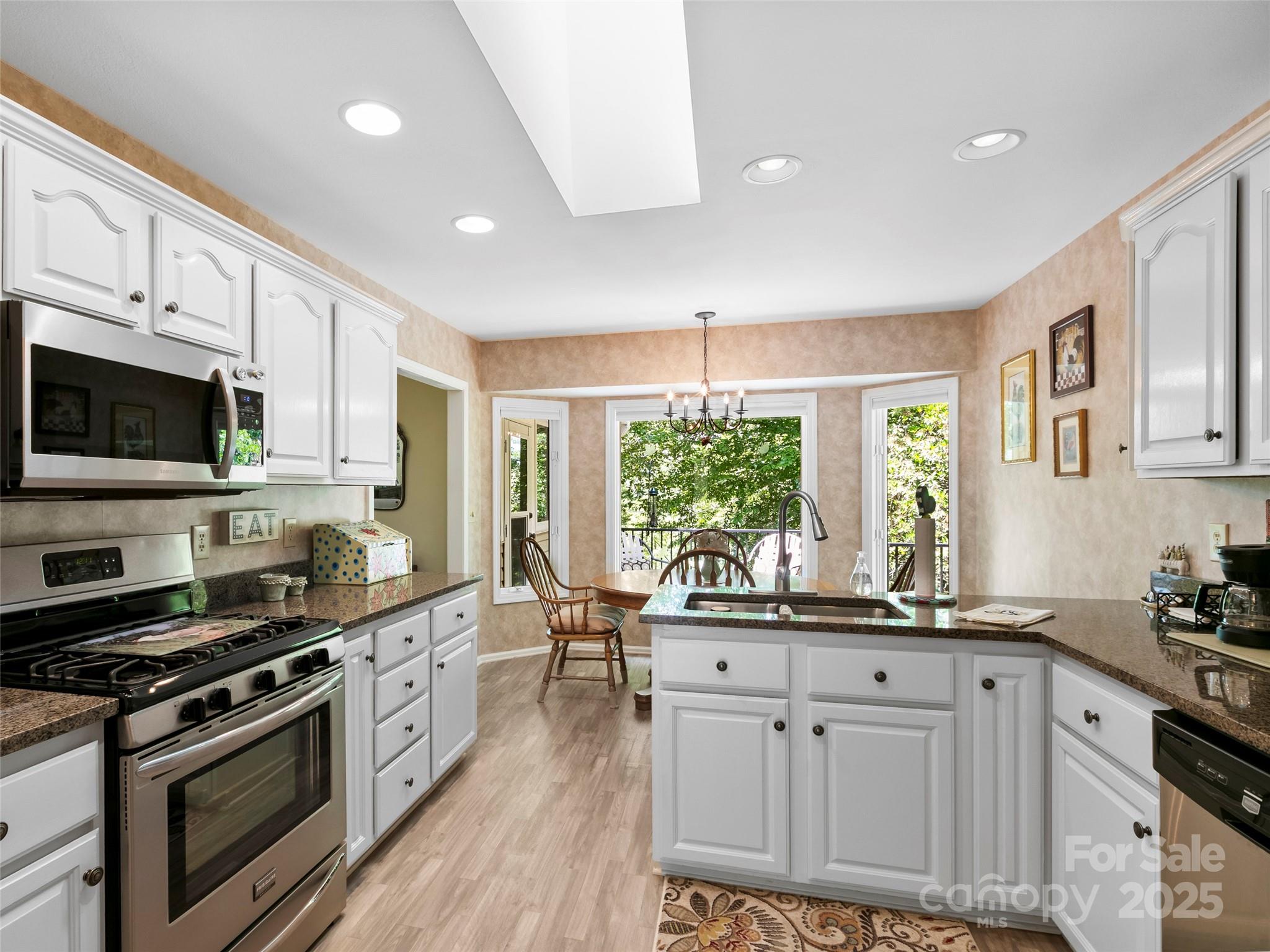 1820 Riverview Court