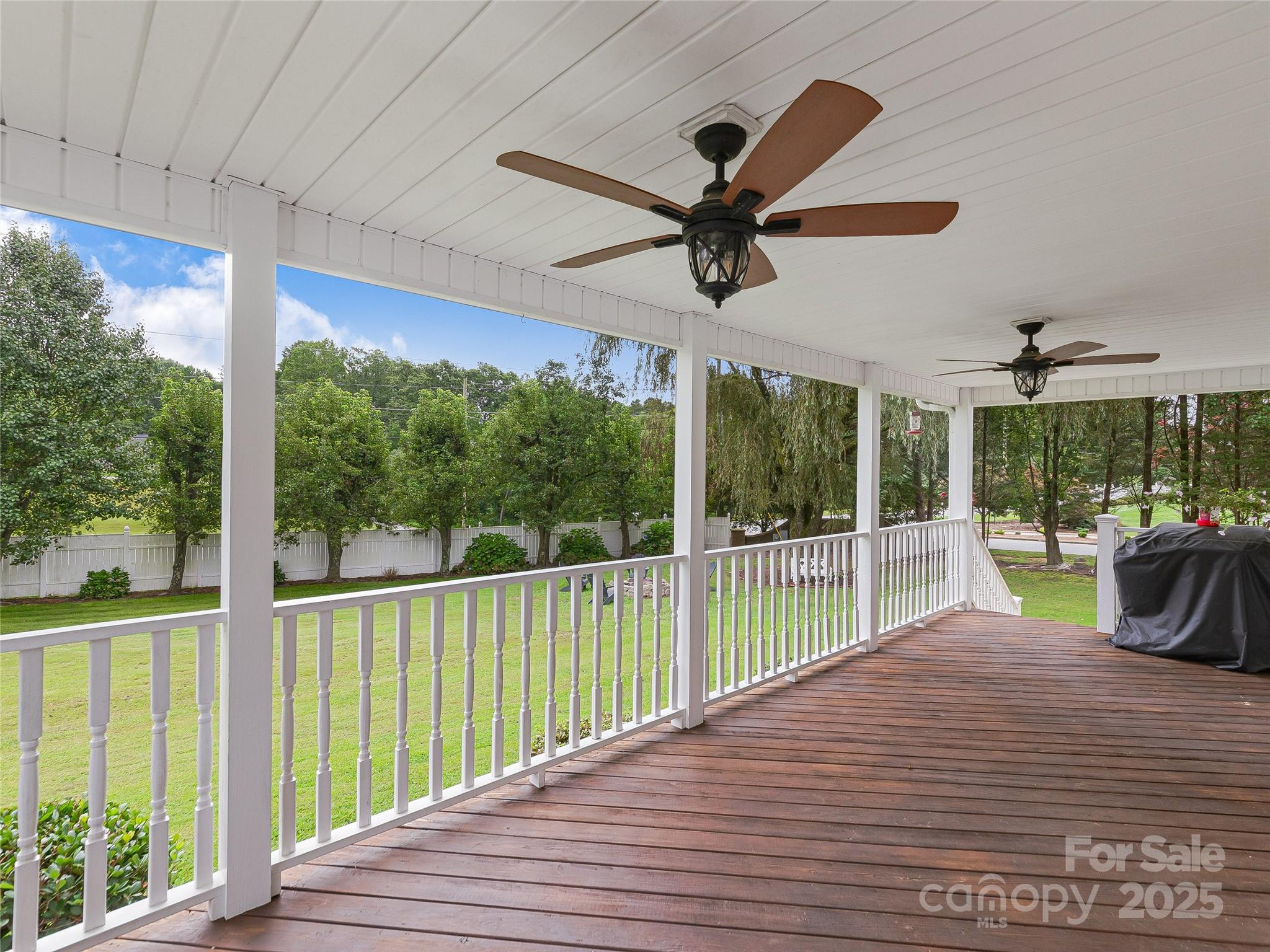 62 Classic Oaks Circle