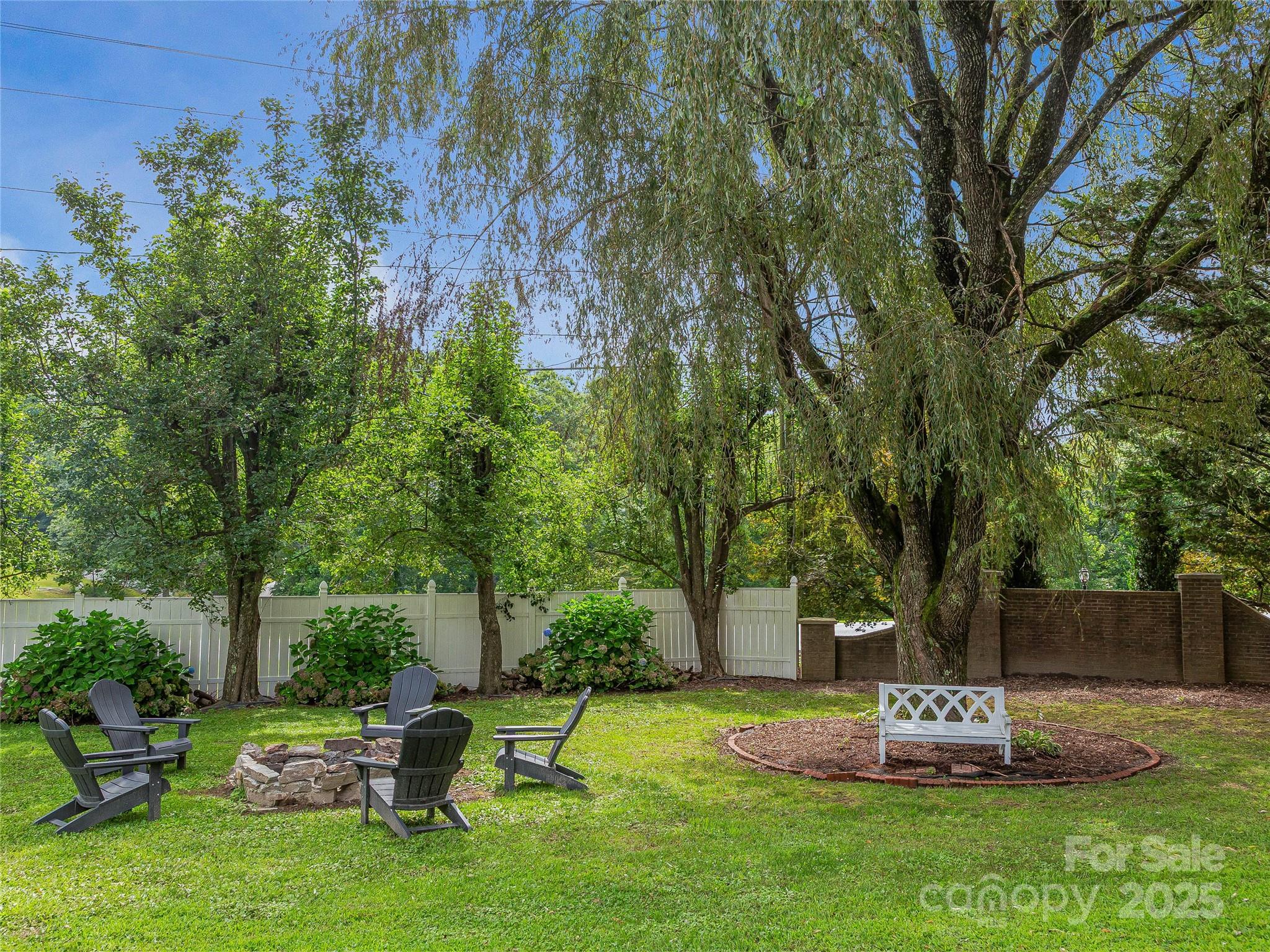 62 Classic Oaks Circle