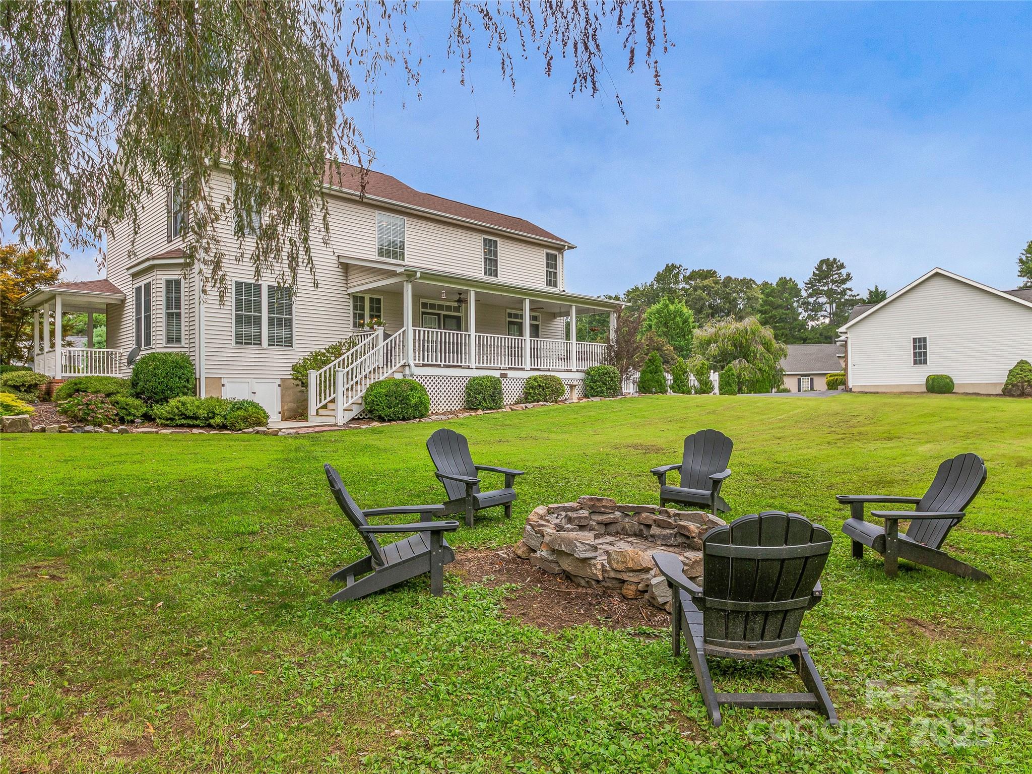 62 Classic Oaks Circle