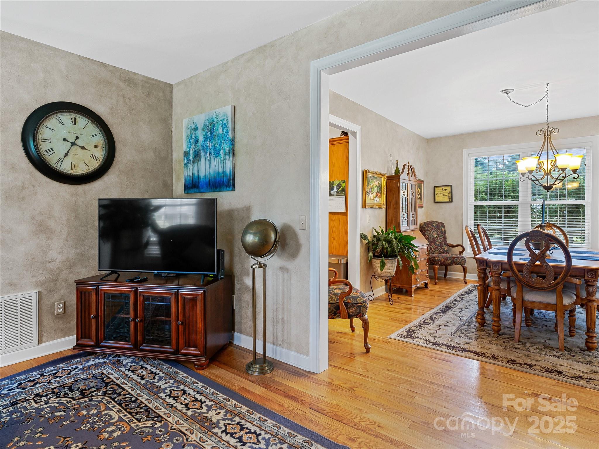 62 Classic Oaks Circle