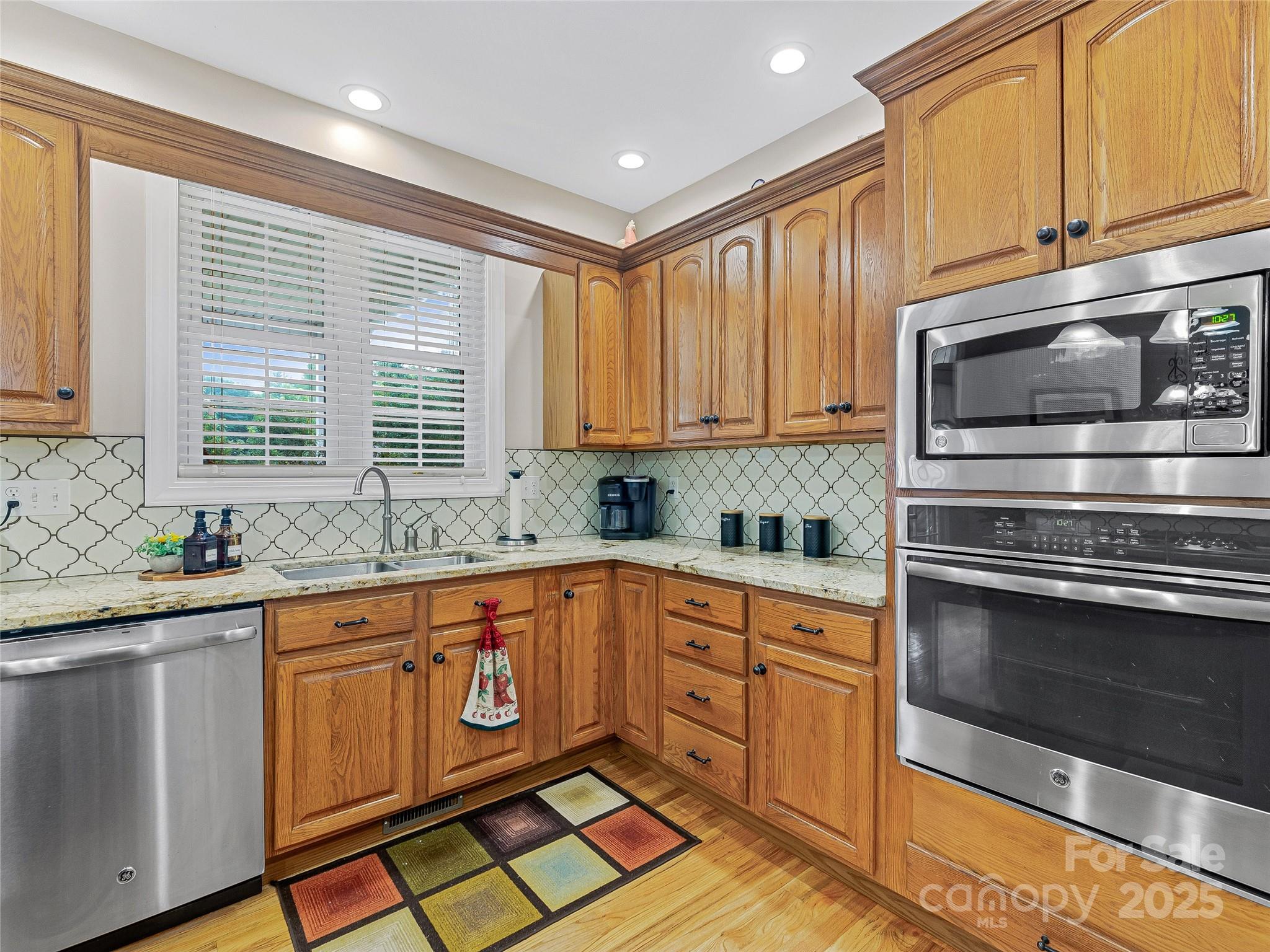 62 Classic Oaks Circle