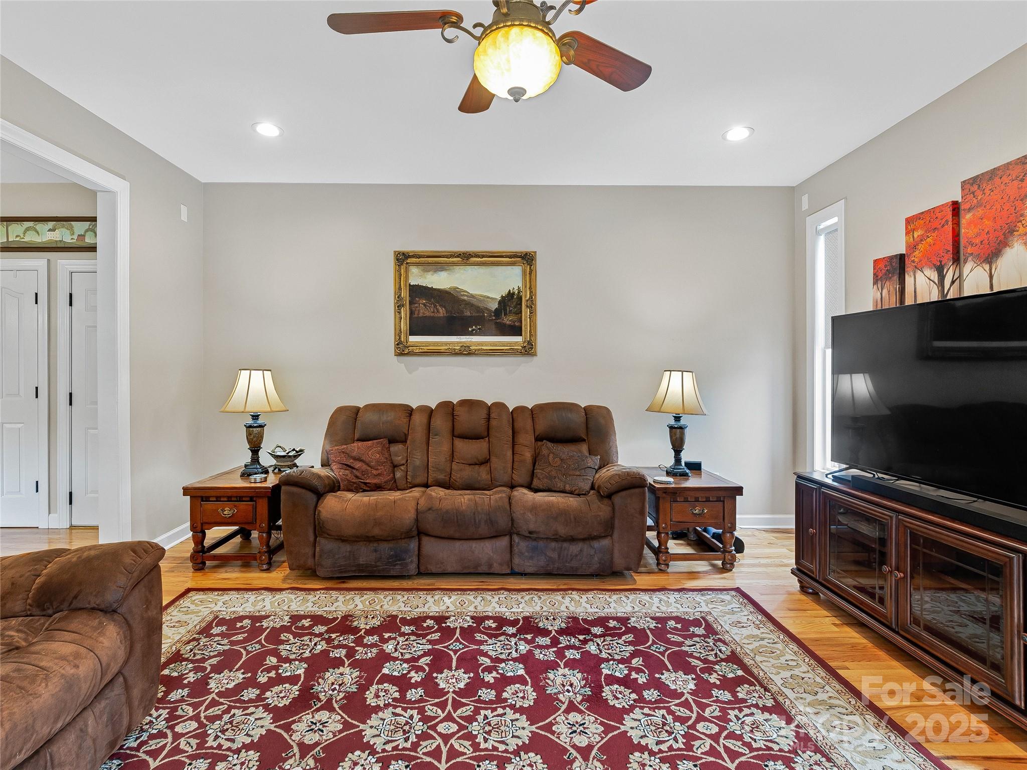 62 Classic Oaks Circle