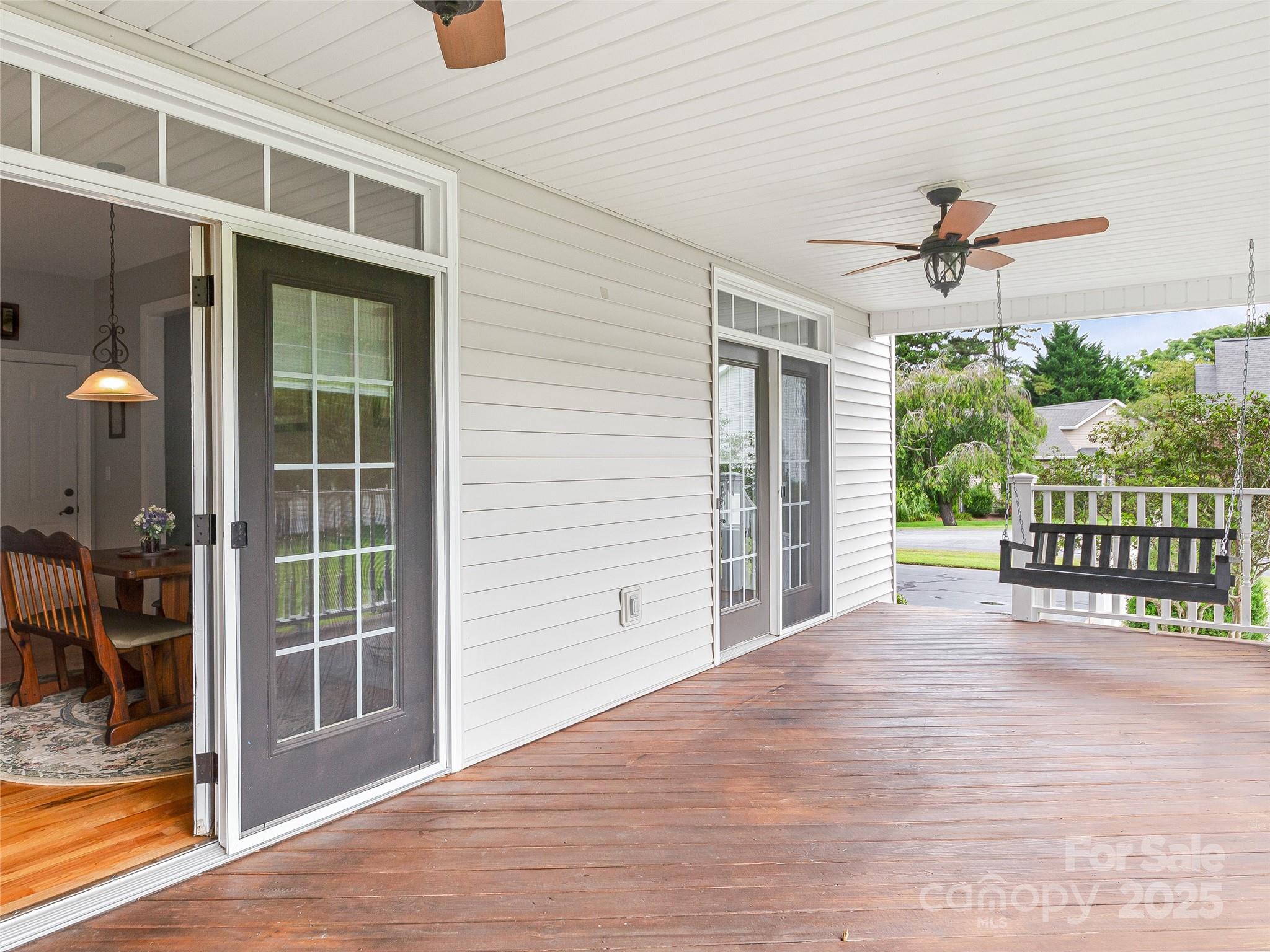 62 Classic Oaks Circle